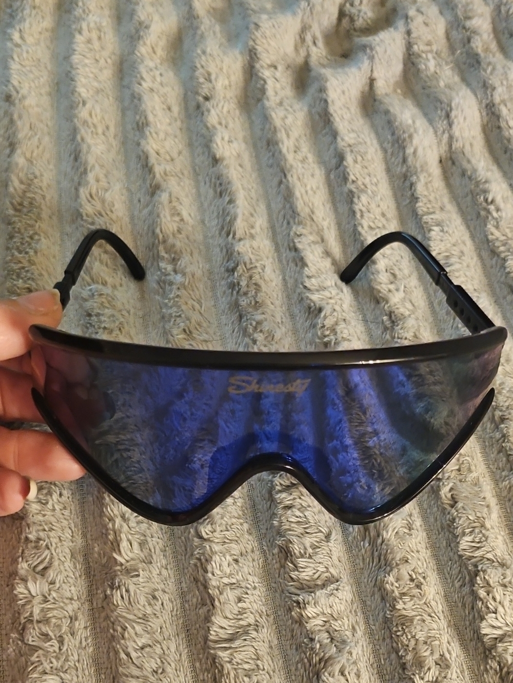 "The Black Holes" Macho sunglasses from Shinesty